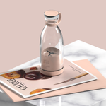 Charger l'image dans la galerie, Tragbarer Mixer "fresh juice"
