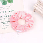 Laden Sie das Bild in den Galerie-Viewer, Haargummis scrunchie-pocket

